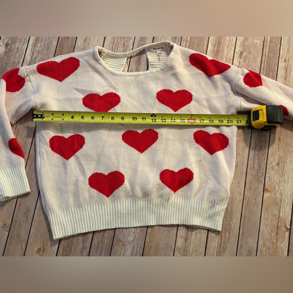 Red Heart Patterned Sweater - Picture 5 of 5
